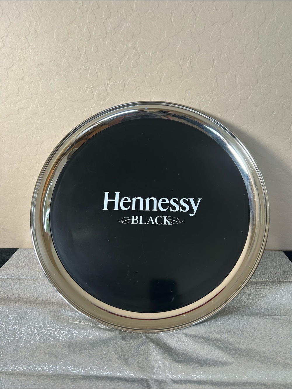 Hennessy Black Round Serving Tray Silver w/ black rubber circle. Bar or Man Cave